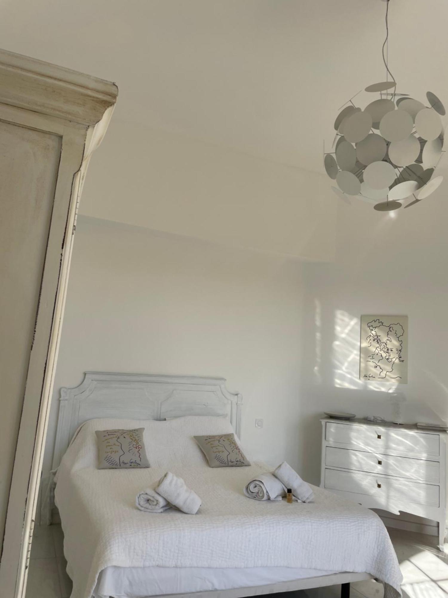 Le Chateau Des Costes Le Castellet (Var) Exterior foto