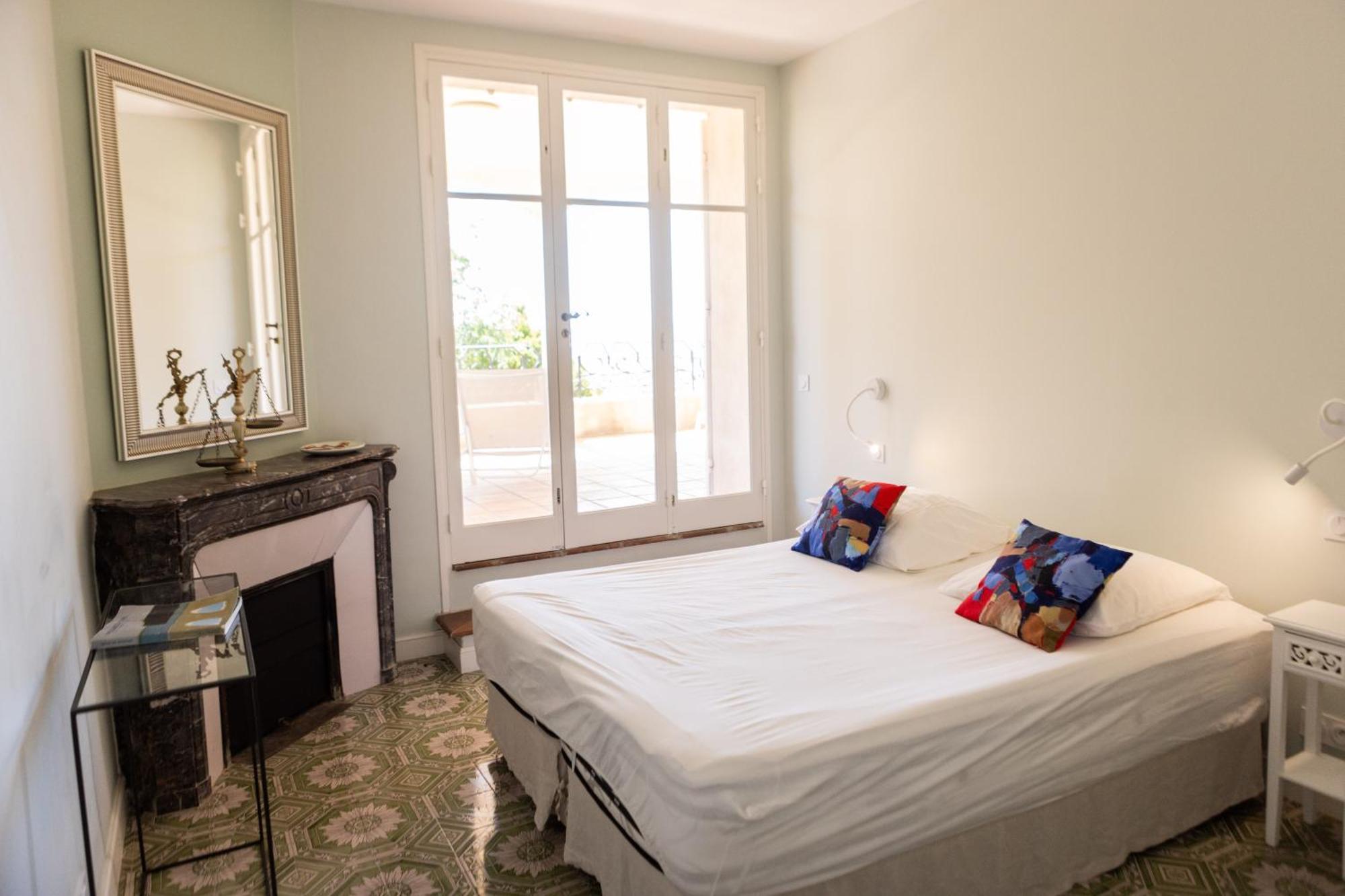 Le Chateau Des Costes Le Castellet (Var) Exterior foto